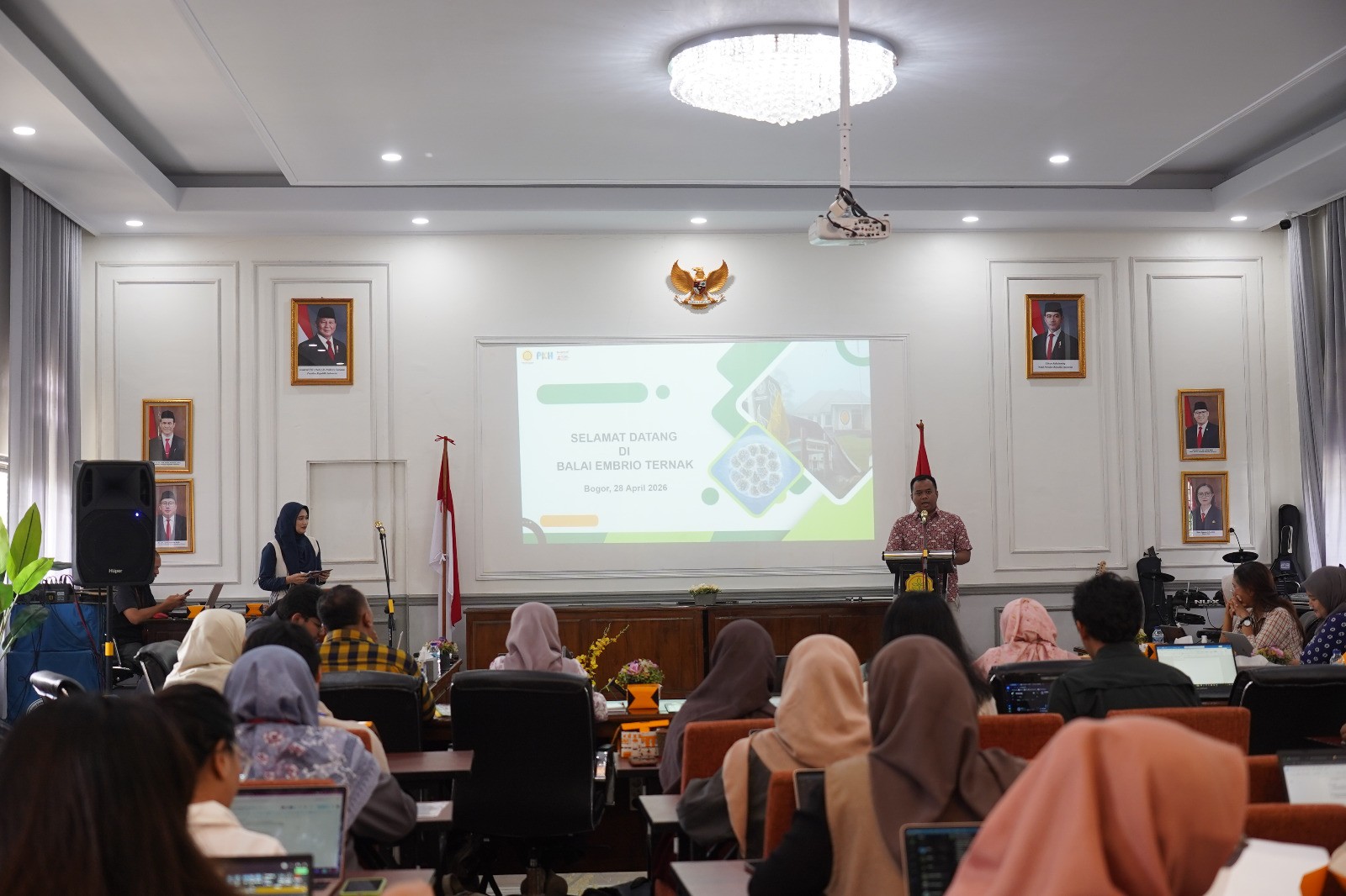 Dokumentasi Persiapan Pembangunan Laboratorium Genomik BET