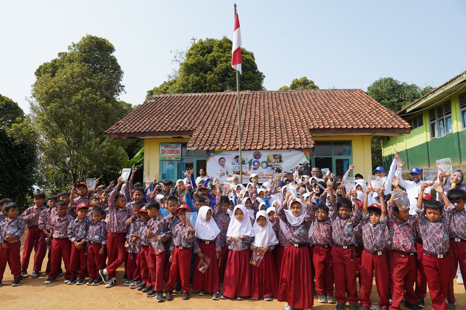 BET Bersama SDN Cihideung Gelar Edukasi Protein Hewani untuk Wujudkan Anak Indonesia Sehat dan Hebat